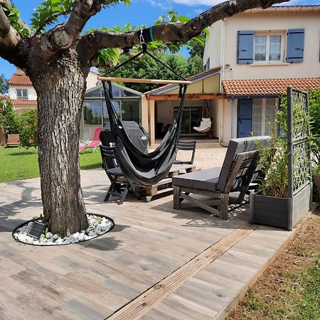 Gite Ma Vie La 3 Etoiles, Jacuzzi, Animaux Acceptes Saint-Julien-de-Cassagnas 外观 照片