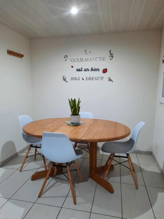 Gite Ma Vie La 3 Etoiles, Jacuzzi, Animaux Acceptes Saint-Julien-de-Cassagnas 外观 照片
