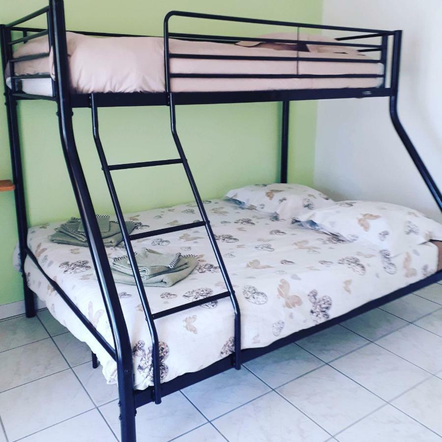 Gite Ma Vie La 3 Etoiles, Jacuzzi, Animaux Acceptes Saint-Julien-de-Cassagnas 外观 照片